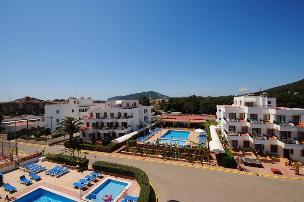 Casa Luis Apartments Santa Eulària des Riu Extérieur photo