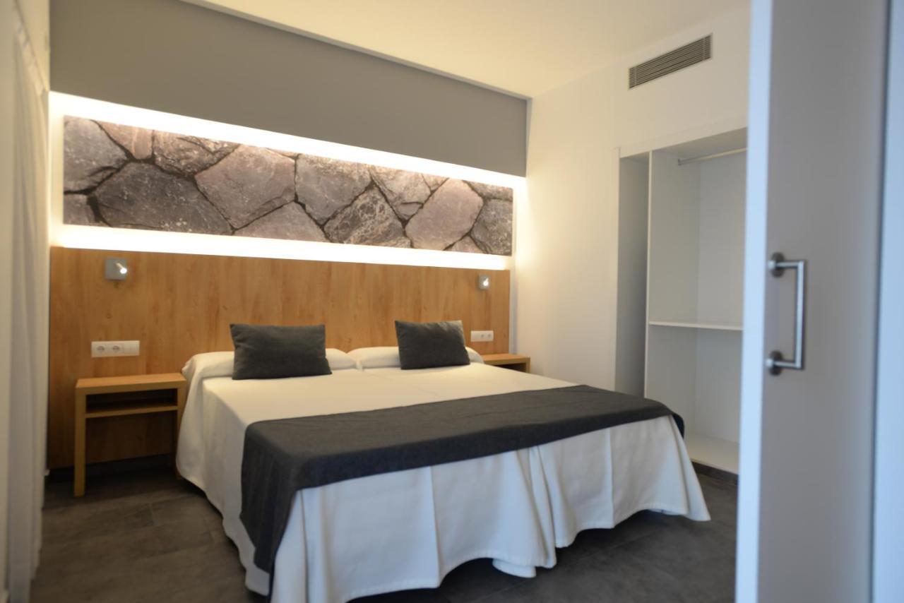 Casa Luis Apartments Santa Eulària des Riu Extérieur photo